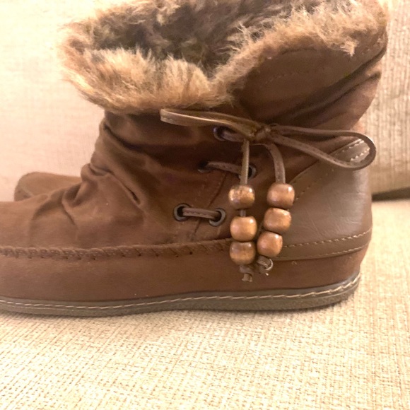 Faux Fur Booties - Picture 3 of 4